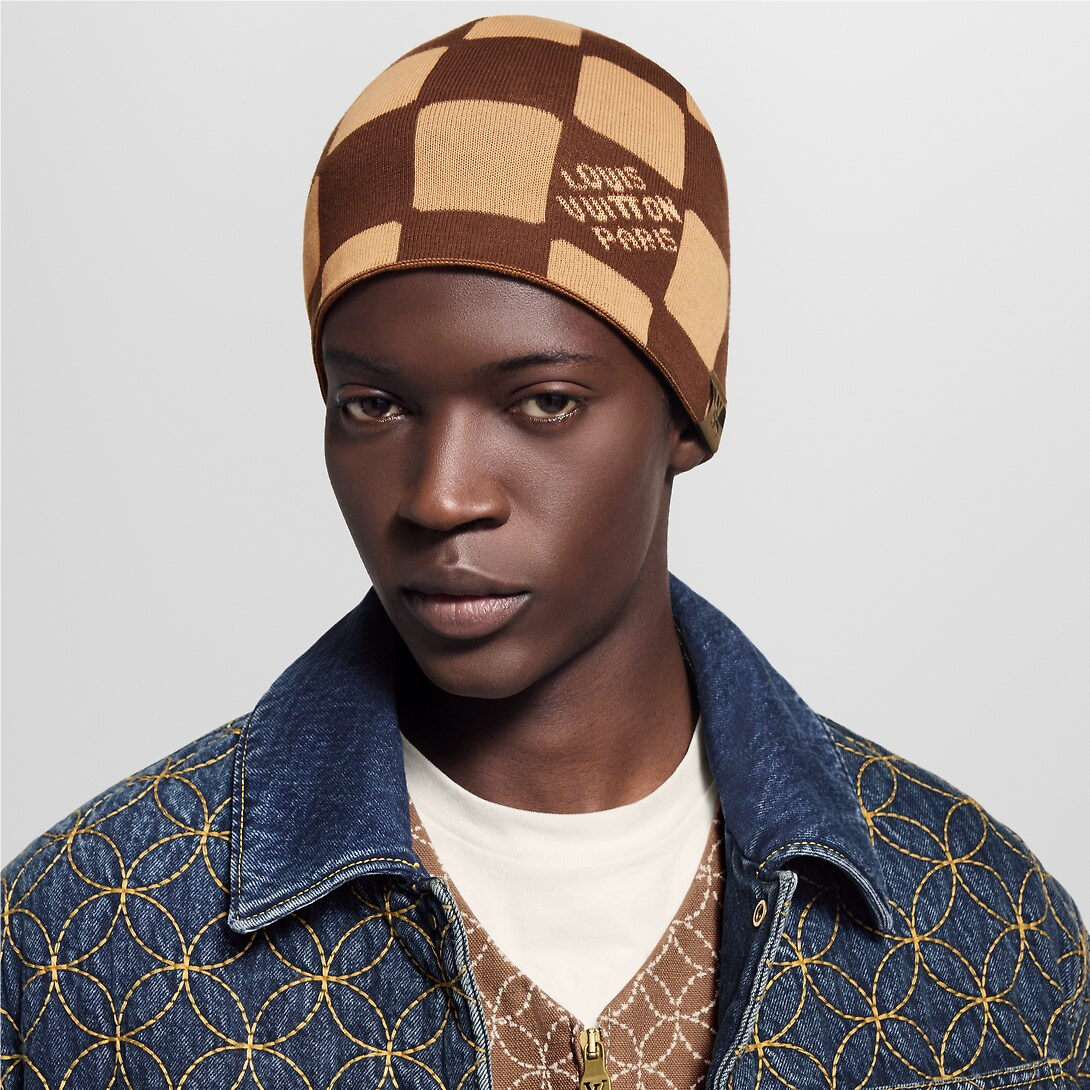 V Snatch Friendship Cold Hat